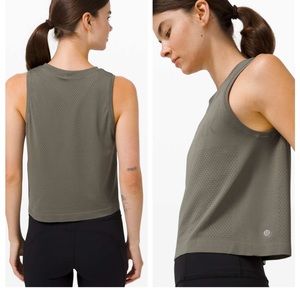 Lululemon Swiftly Breathe Crop Tank Top New York Grey Sage SZ 6